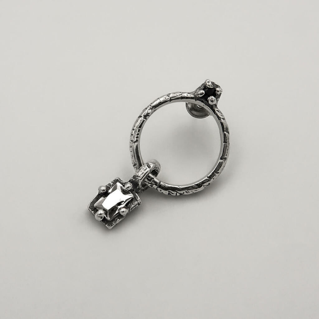 Brinco Relic Zircônia - Prata 925