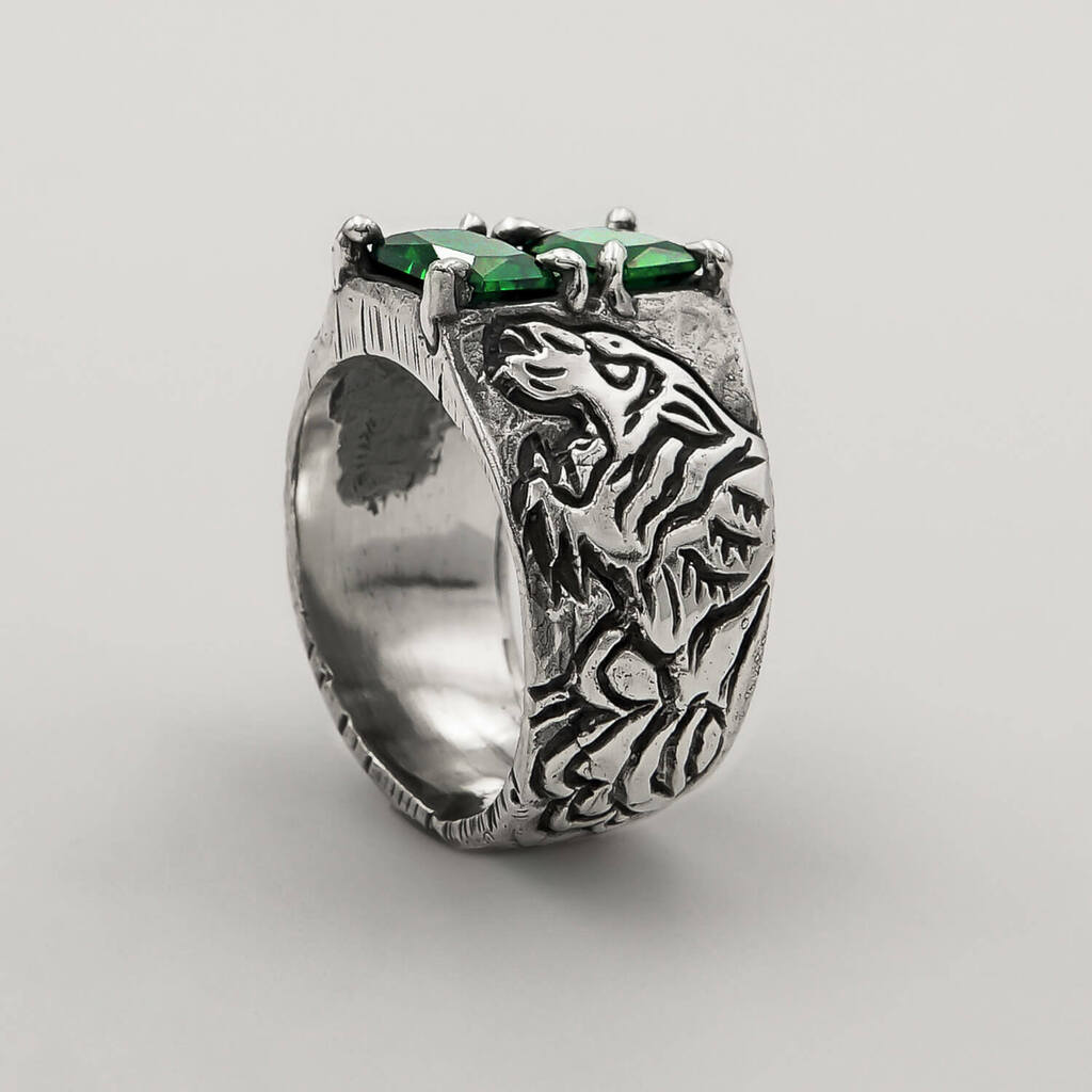 Anel Ryūko 龍虎 Esmeralda - Prata 925