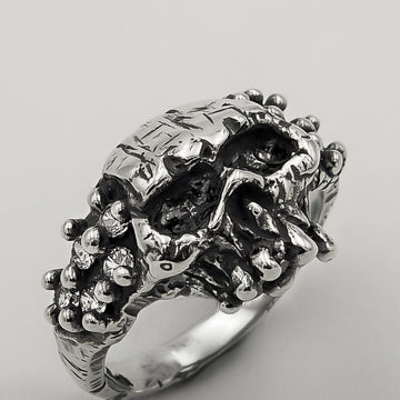 Anel Grave Skull Zircônia - Prata 925