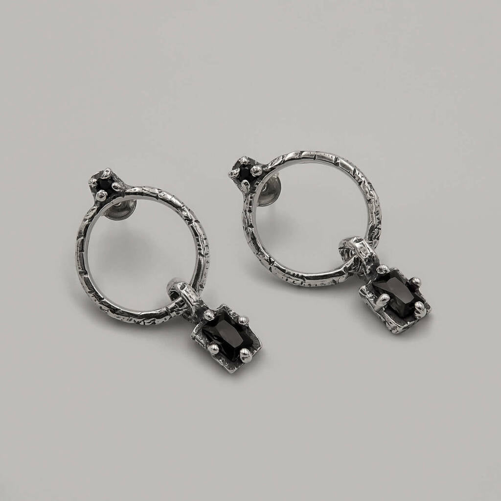 Par Brinco Relic Ônix - Prata 925