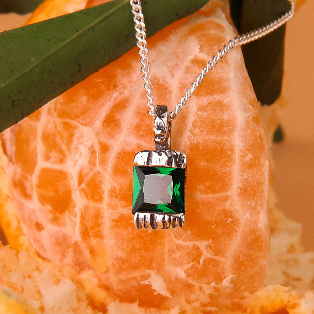 Pingente Vicious Esmeralda - Prata 925