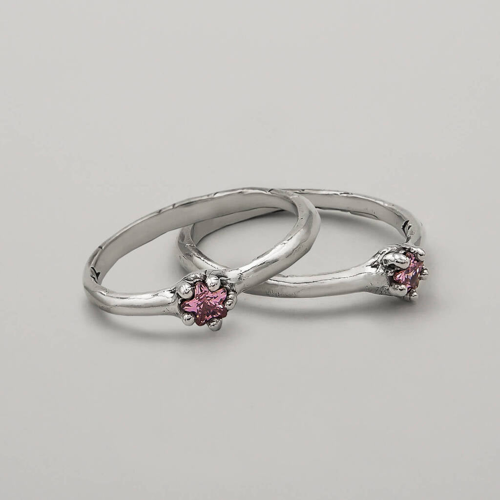Par Alianças Às Quartas Usamos... Zircônia Rosa - Prata 925